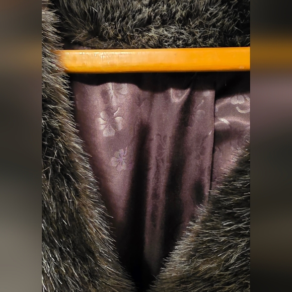 Chic Dark Gray Teddy Jacket - Picture 4 of 5